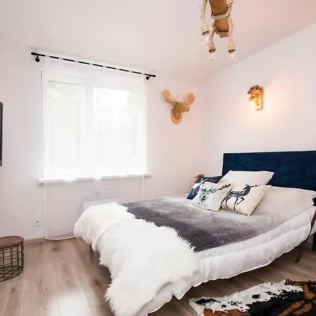 Uroczy Apartment *